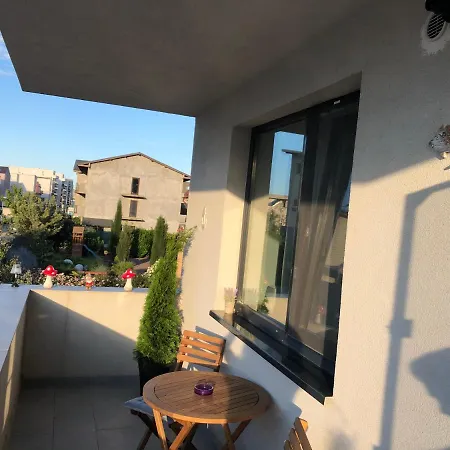 Alemareea Apartament * ナボダリ