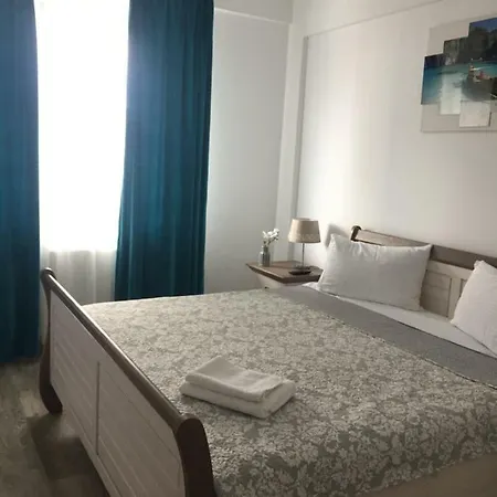アパート Alemareea Apartament